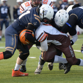 Bari conquista il campionato di Football americano: 